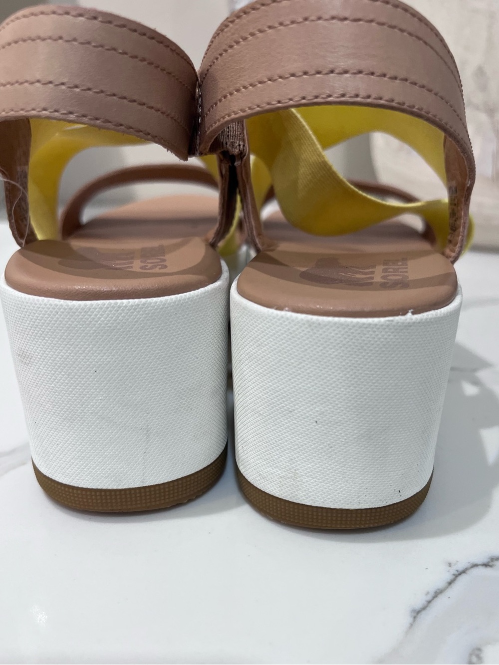 Sorel Cameron Platform Slingback Sandals Yellow Nude Leather Size 10 - Picture 4 of 6
